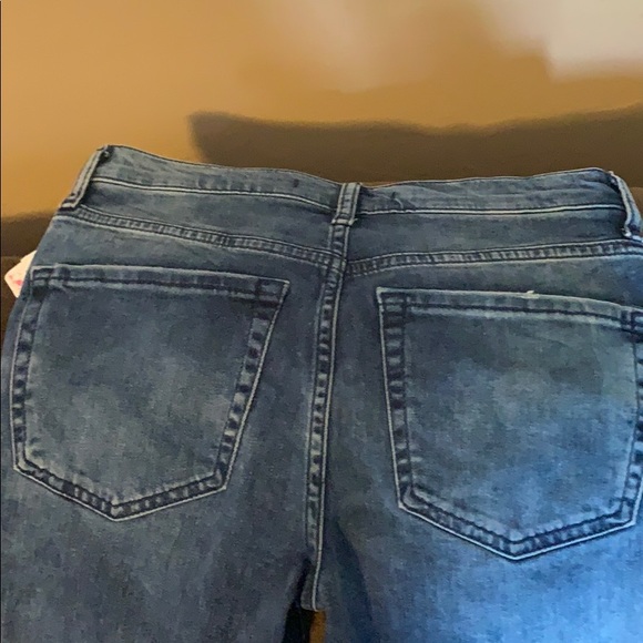 NWT Free People busted knee jeans - Picture 4 of 7